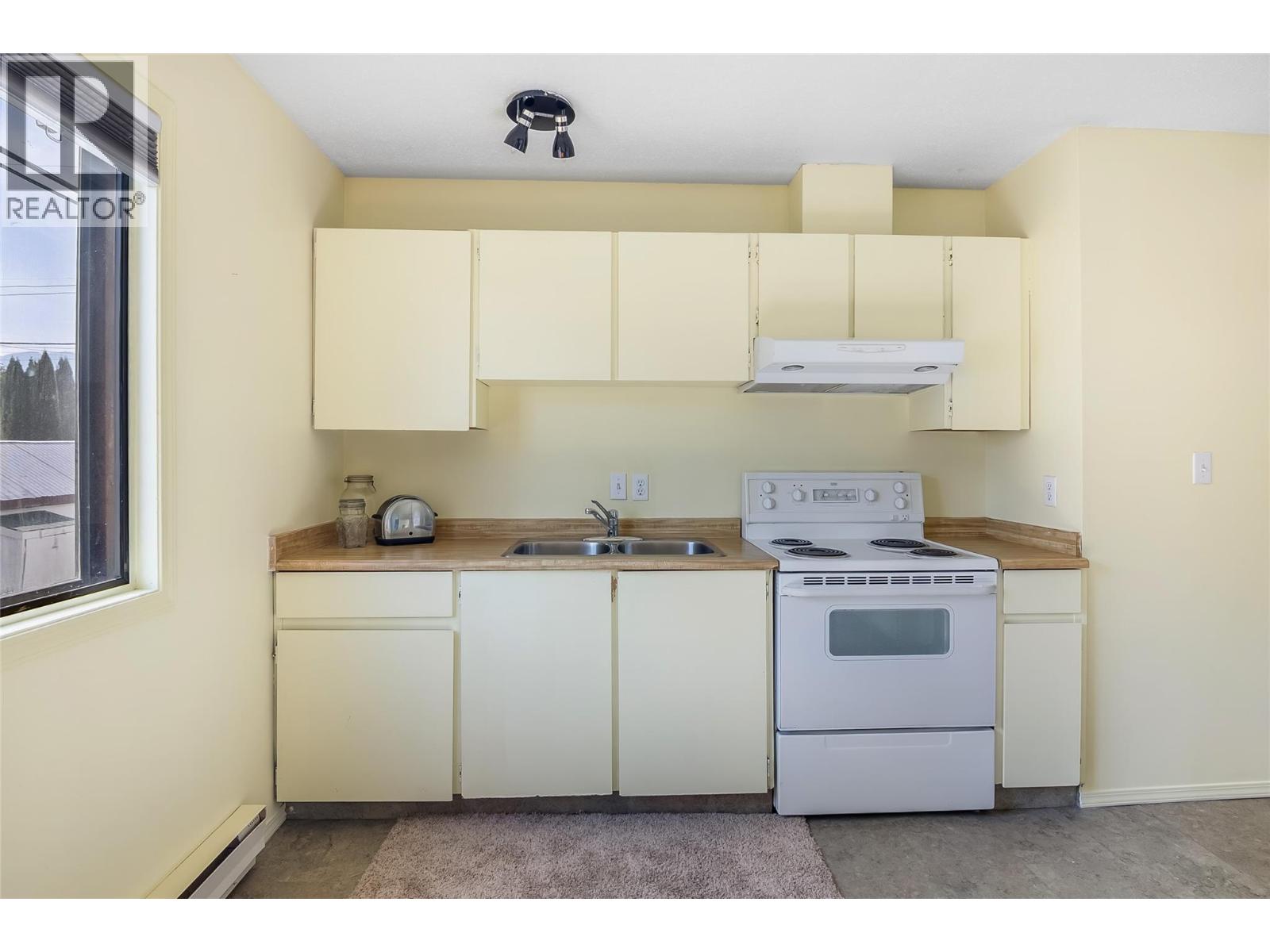 800 Mackenzie Avenue Unit# 101, Revelstoke