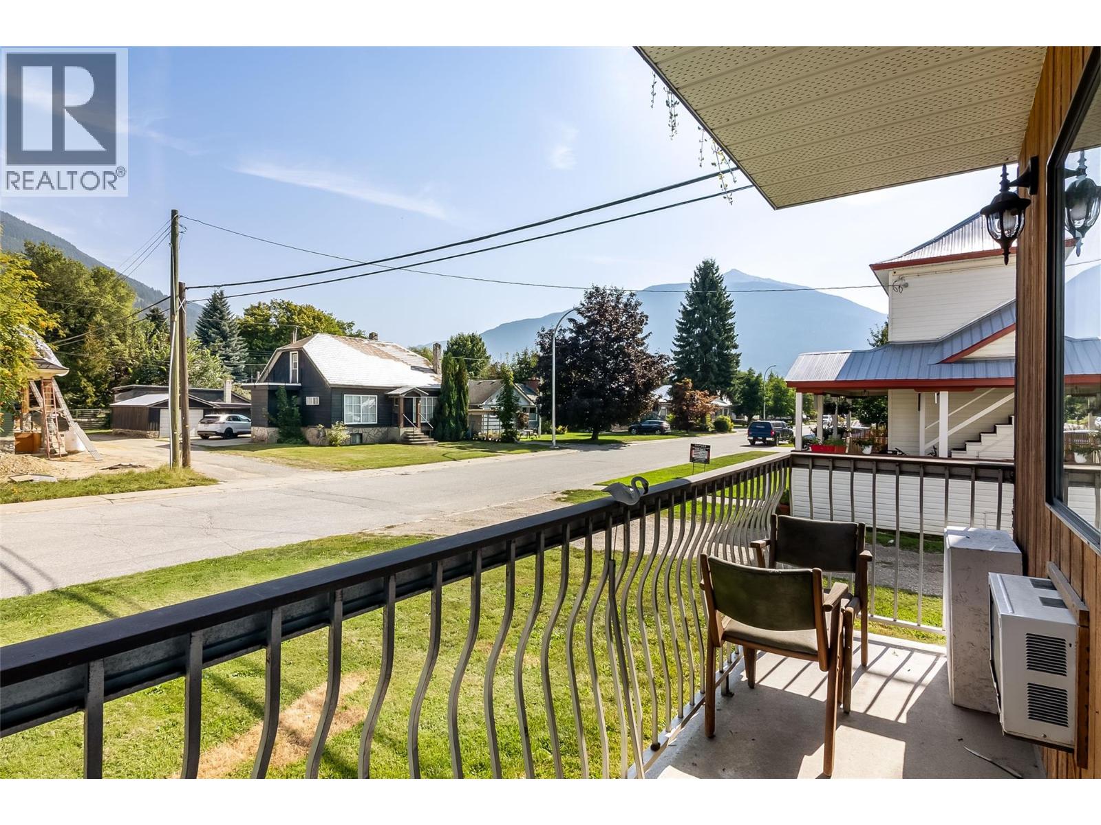 800 Mackenzie Avenue Unit# 101, Revelstoke
