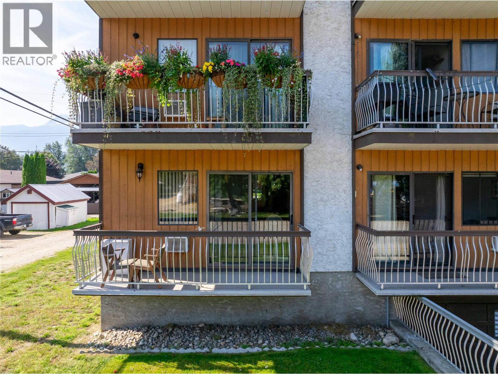 800 Mackenzie Avenue Unit# 101, Revelstoke