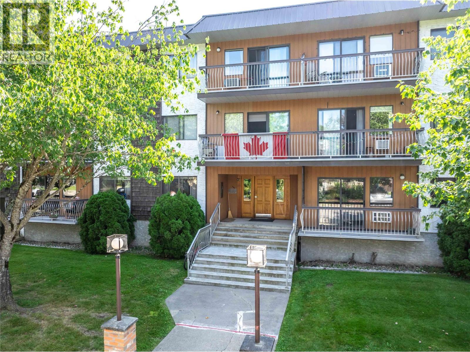 800 Mackenzie Avenue Unit# 101, Revelstoke