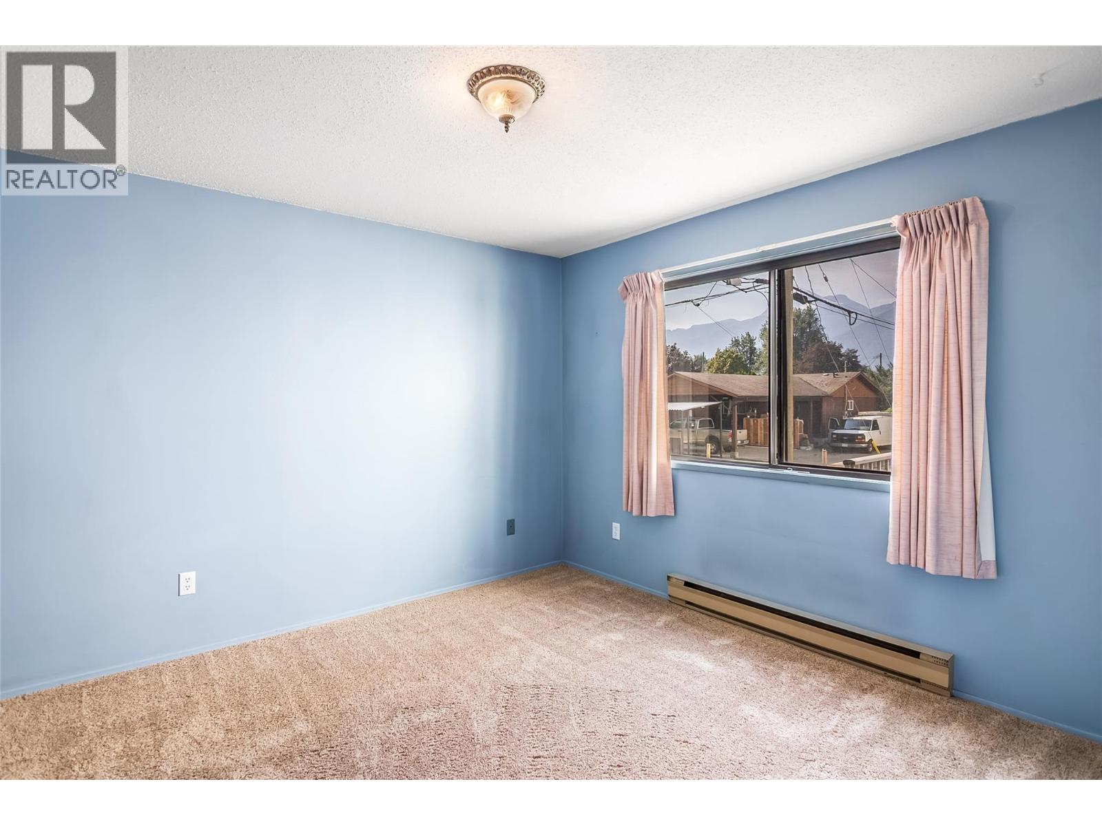 800 Mackenzie Avenue Unit# 101, Revelstoke