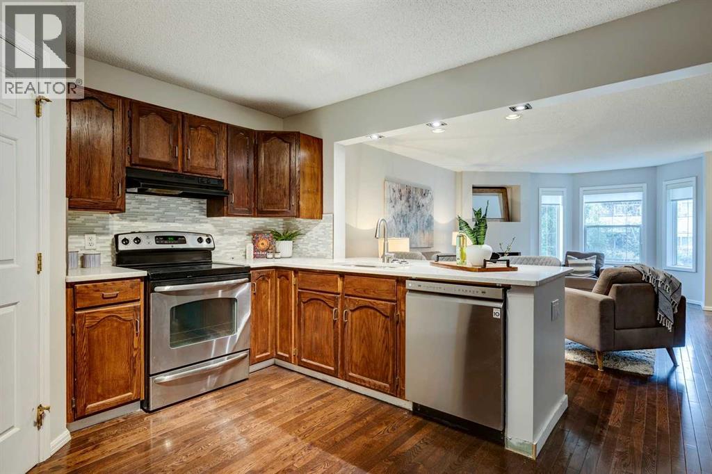 Photo 12 of 2 1914 25 Street Sw, Calgary AB