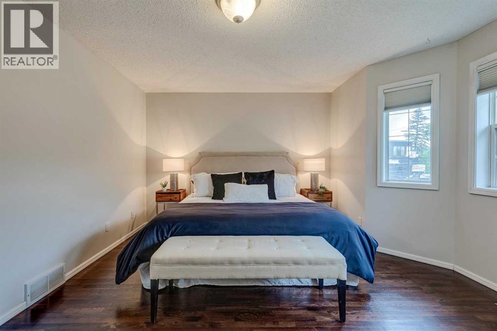 Photo 20 of 2 1914 25 Street Sw, Calgary AB