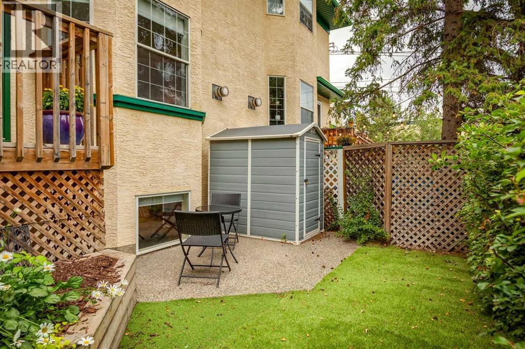 Photo 35 of 2 1914 25 Street Sw, Calgary AB