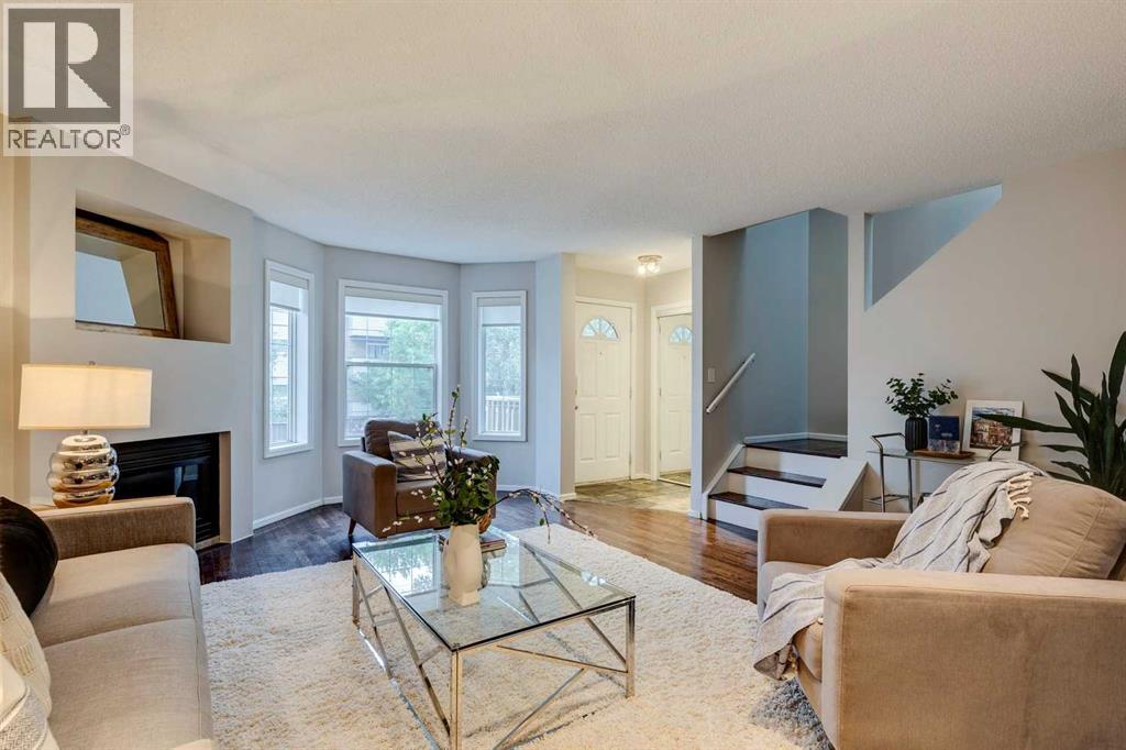 Photo 7 of 2 1914 25 Street Sw, Calgary AB