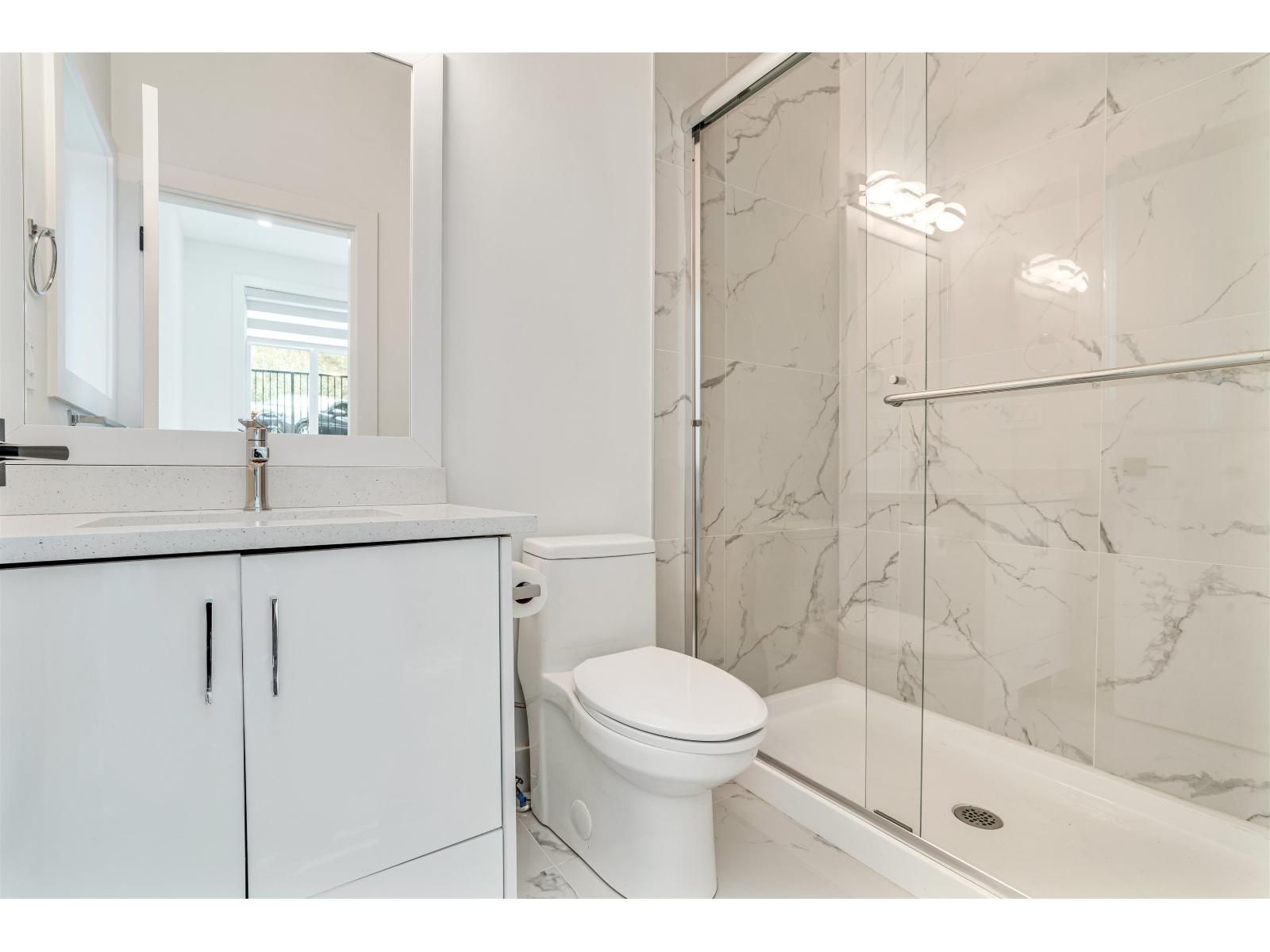 Photo 8 of 4 5988 Lindeman Street Promontory, Chilliwack BC