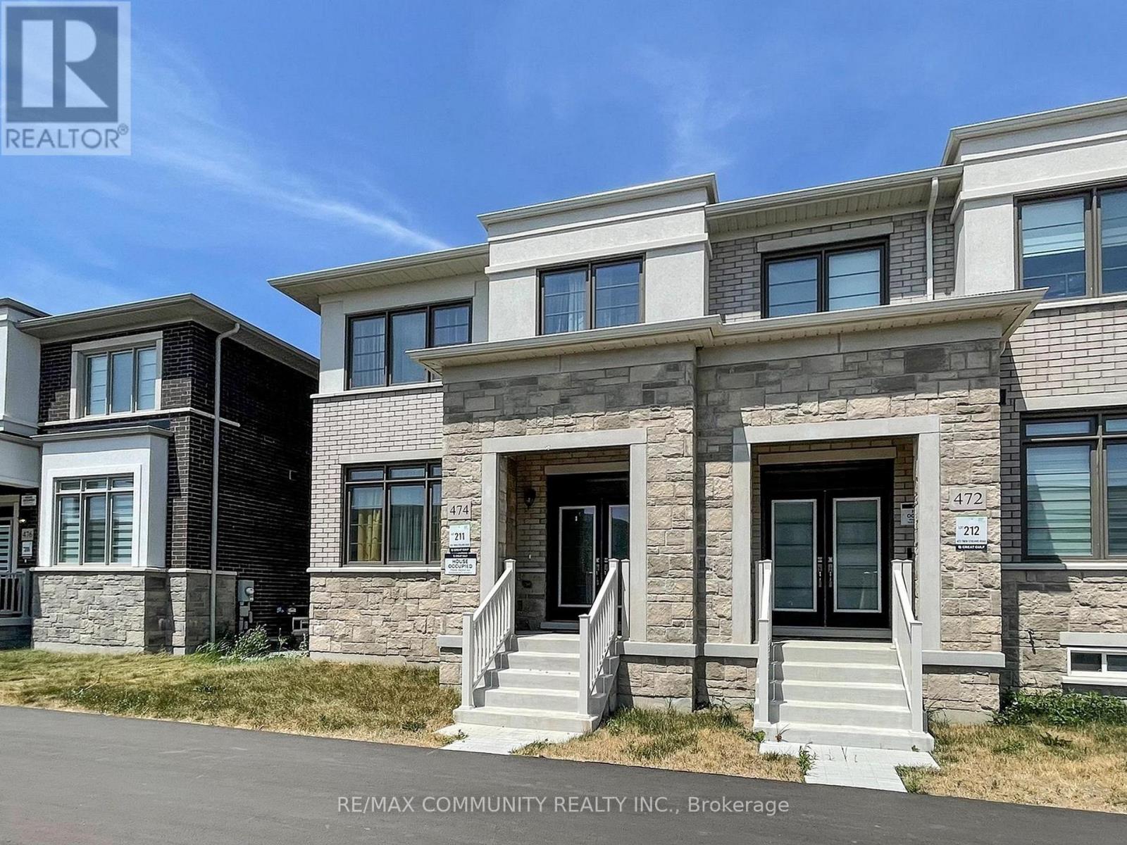 Photo 2 of 474 Twin Streams Road, Whitby ON
