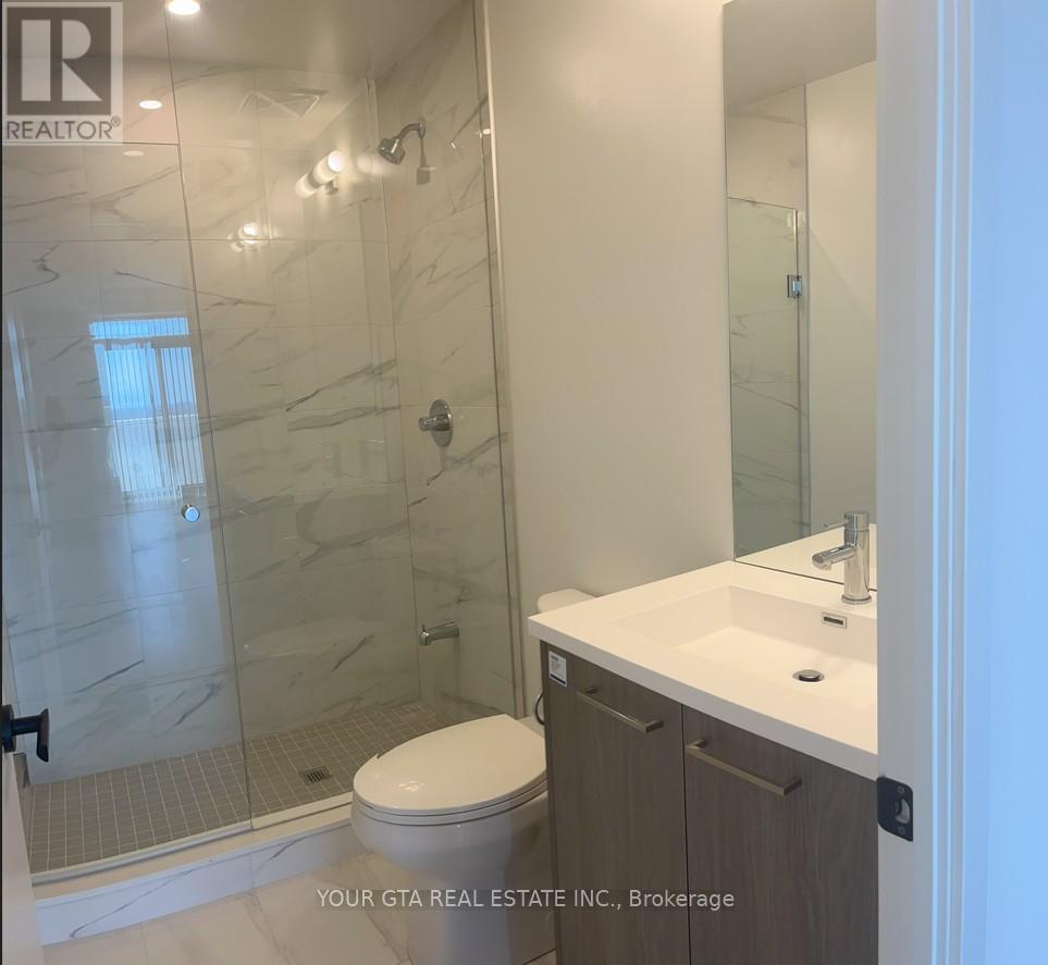 Photo 18 of 2912 28 Interchange Way, Vaughan ON