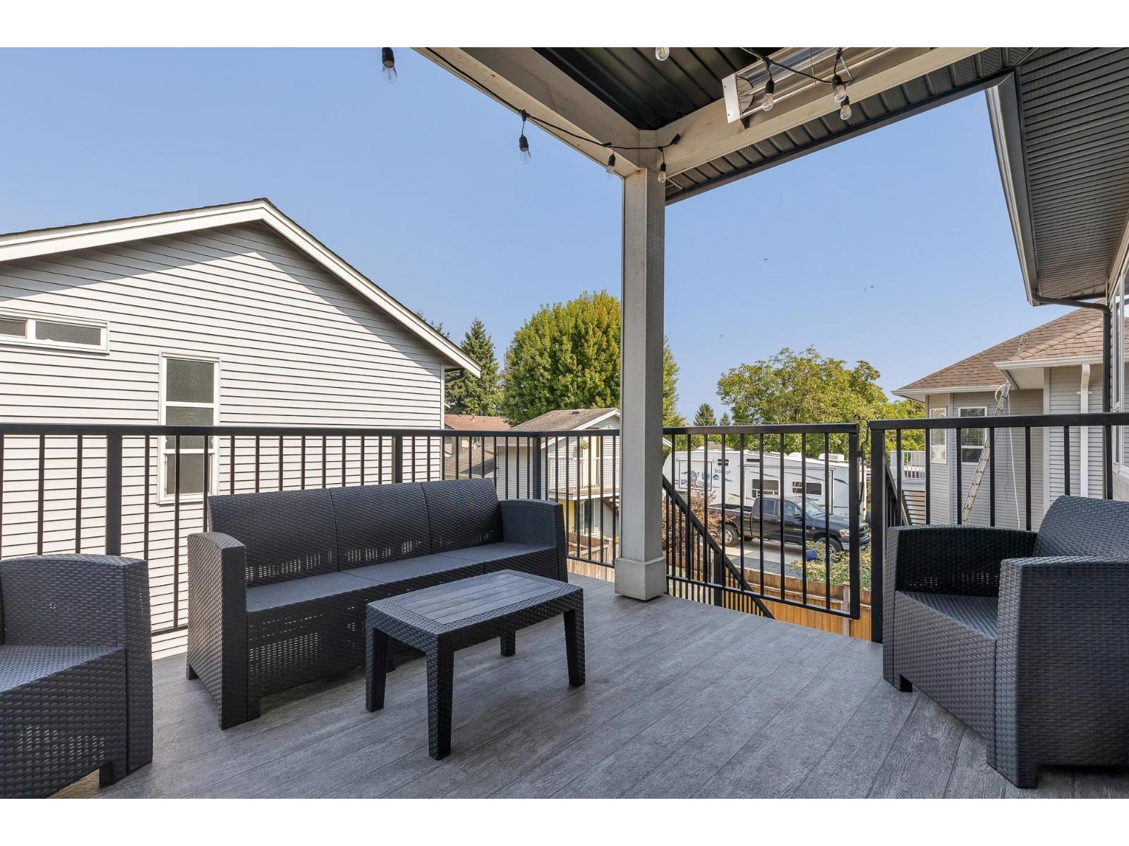 Photo 30 of 34645 3rd Avenue, Abbotsford BC