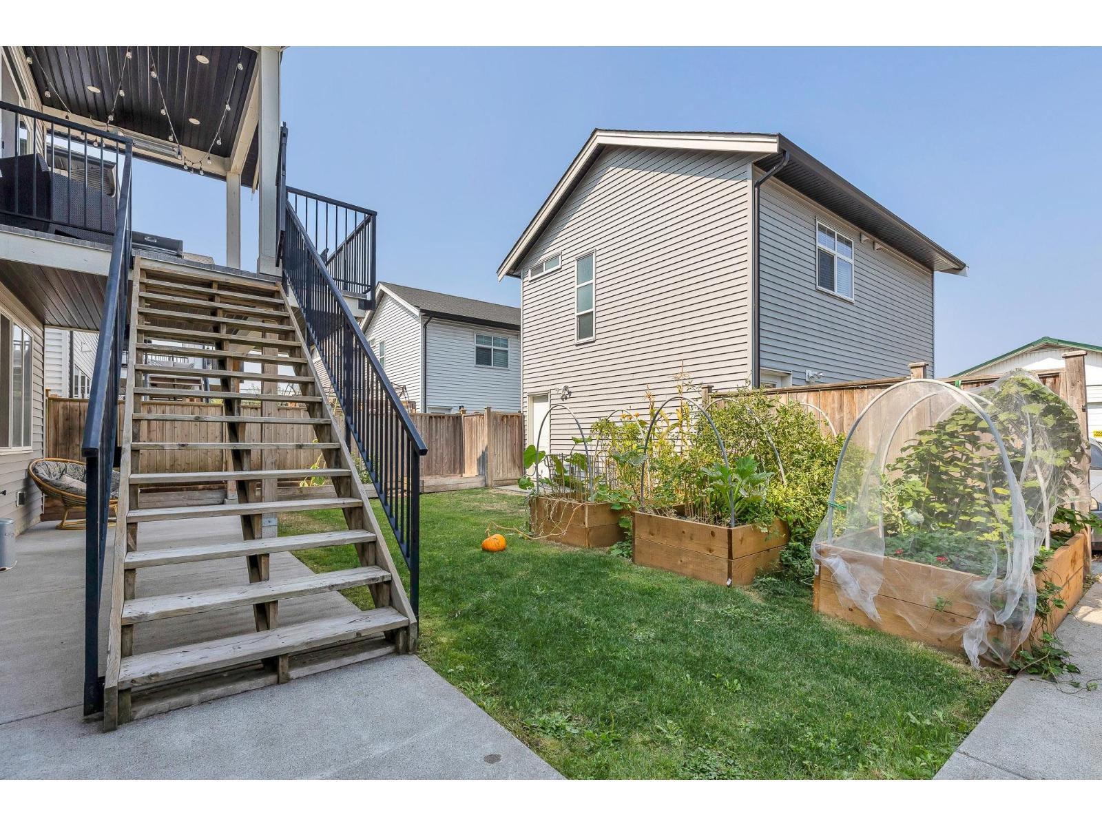 Photo 34 of 34645 3rd Avenue, Abbotsford BC