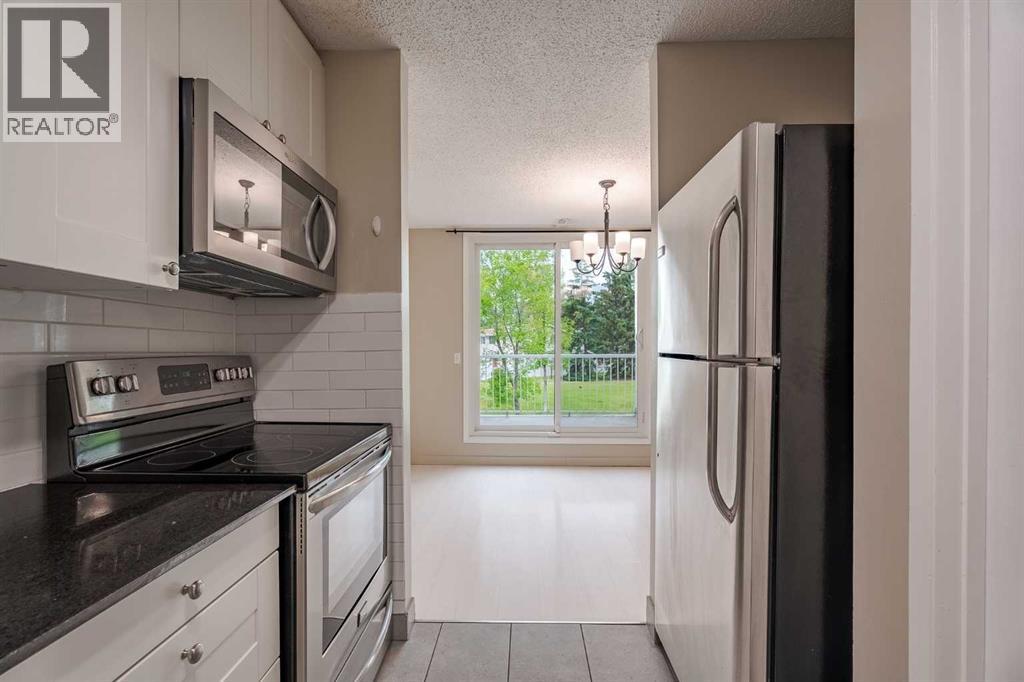Photo 14 of 1310 3500 Varsity Drive Nw, Calgary AB