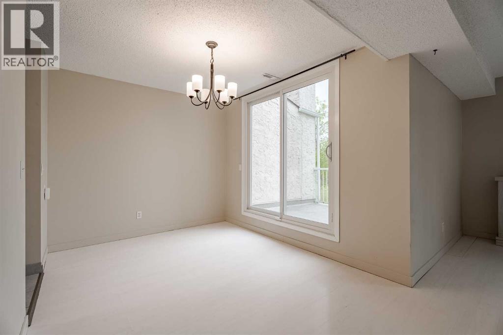 Photo 9 of 1310 3500 Varsity Drive Nw, Calgary AB