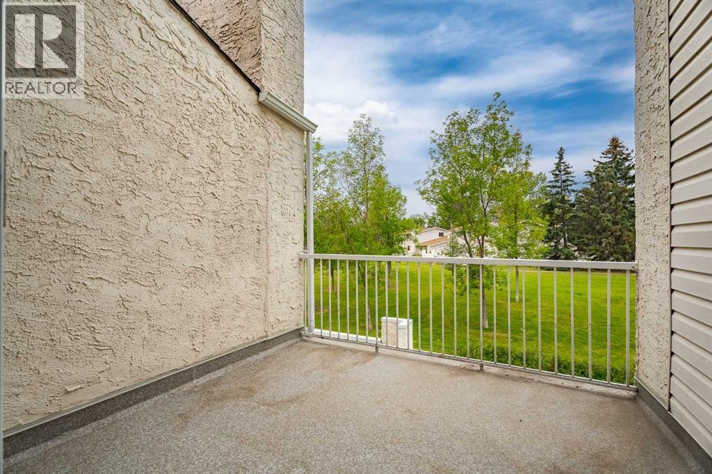 Photo 11 of 1310 3500 Varsity Drive Nw, Calgary AB
