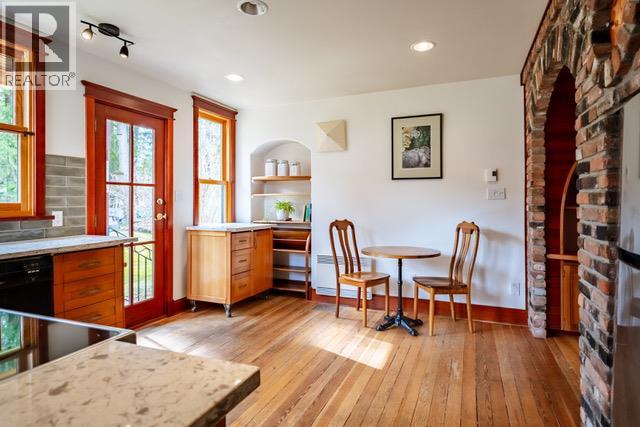  305 Bellevue Street, New Denver