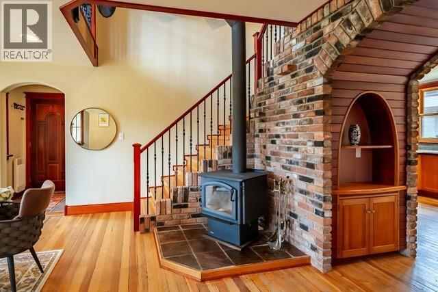  305 Bellevue Street, New Denver