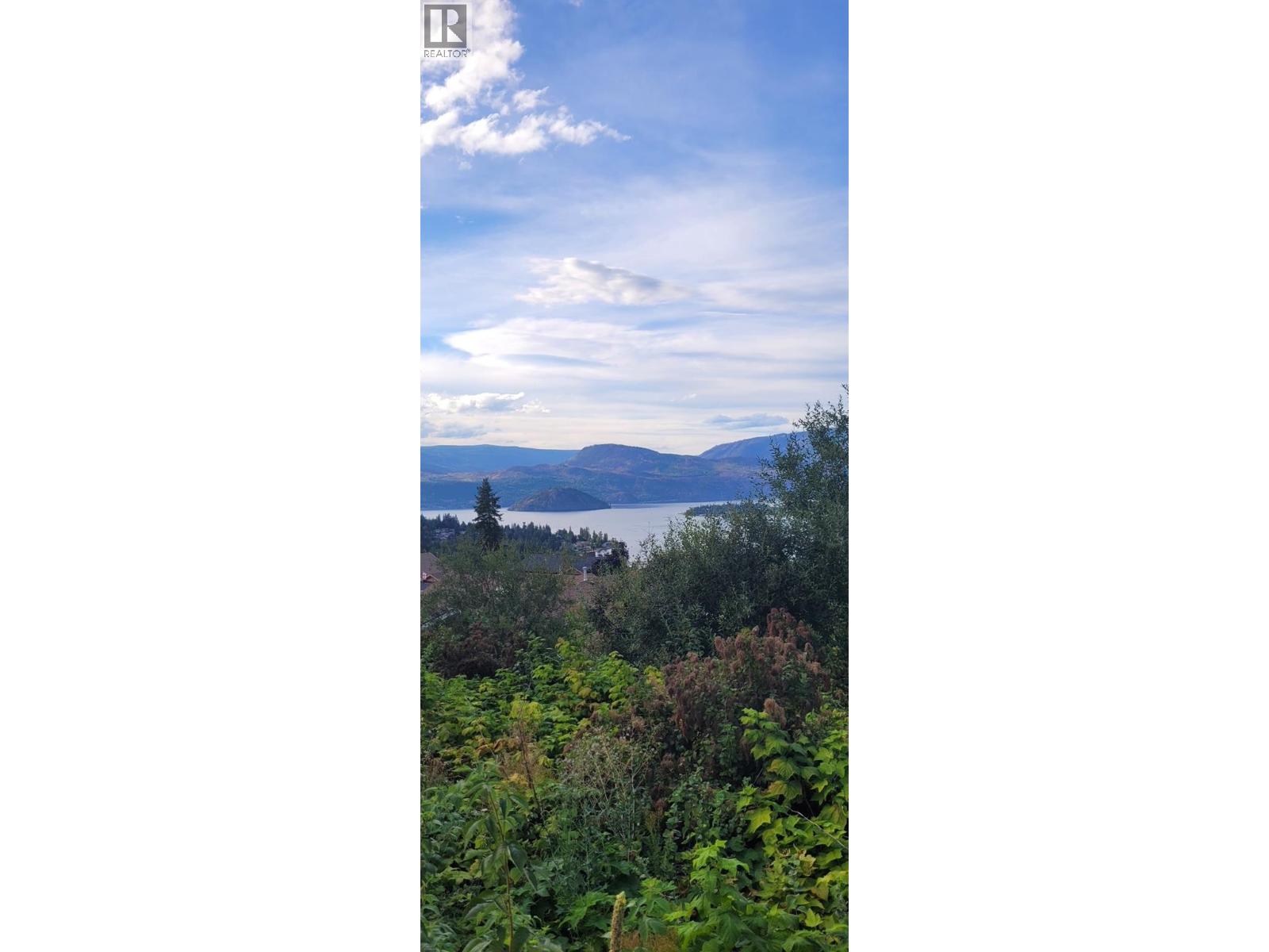2624 Grandview Place, Blind Bay