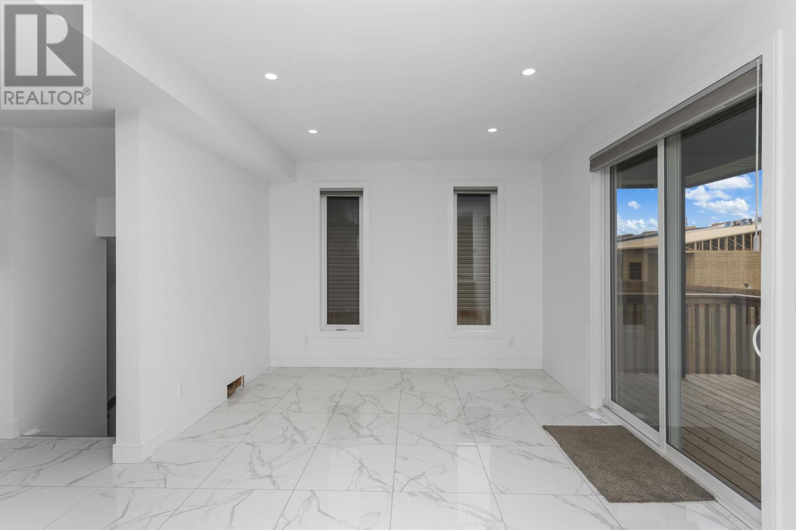 Photo 11 of 433 Muskrat Dr, Thunder Bay ON