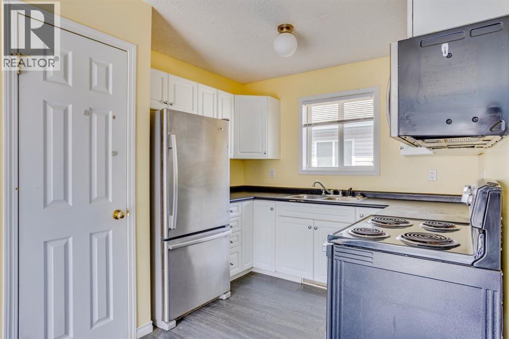Photo 8 of 43 101 Paish Place, Fort Mcmurray AB