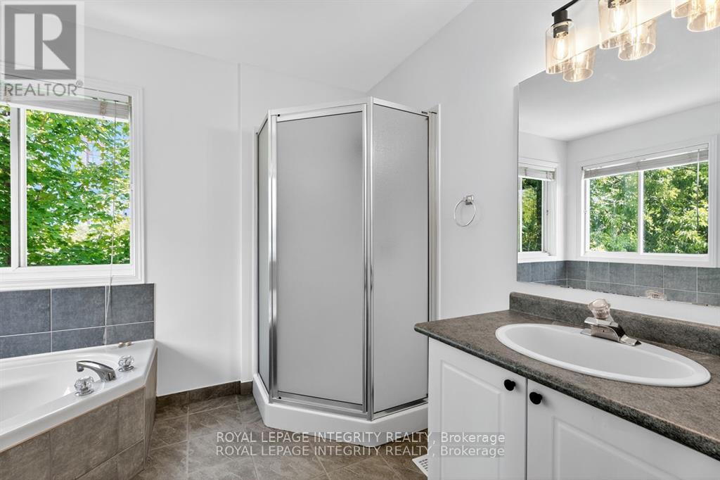 Photo 21 of 3700 Rivergate Way, Ottawa ON