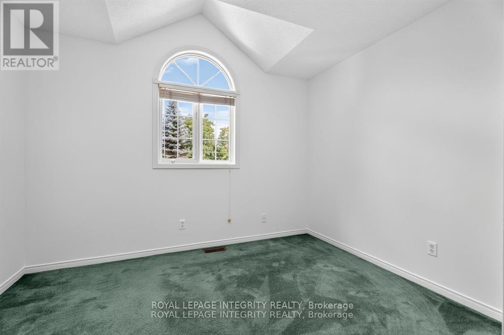 Photo 23 of 3700 Rivergate Way, Ottawa ON