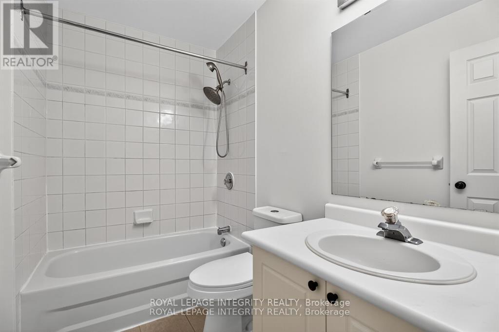 Photo 25 of 3700 Rivergate Way, Ottawa ON