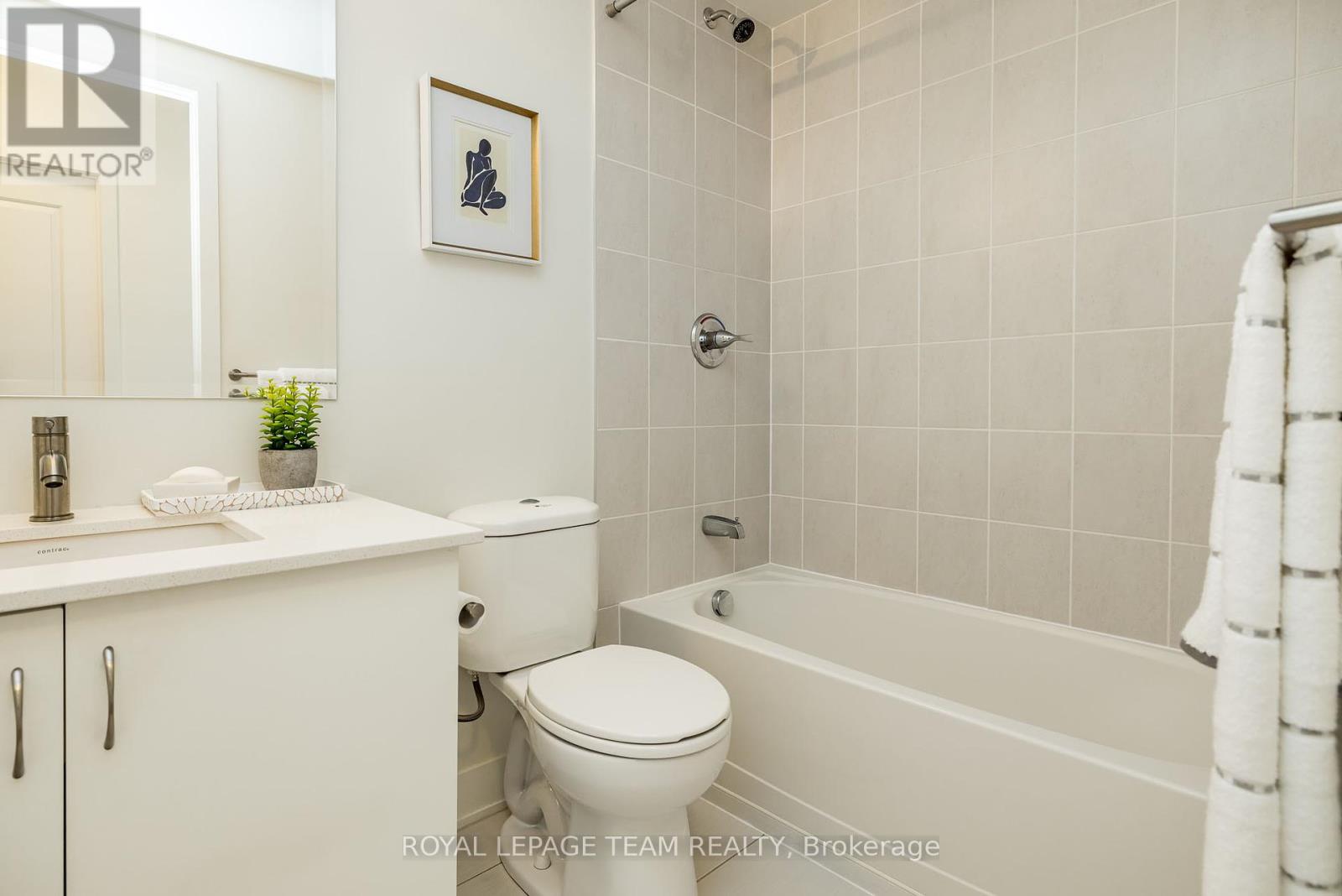 Photo 30 of 709 485 Richmond Road N, Ottawa ON