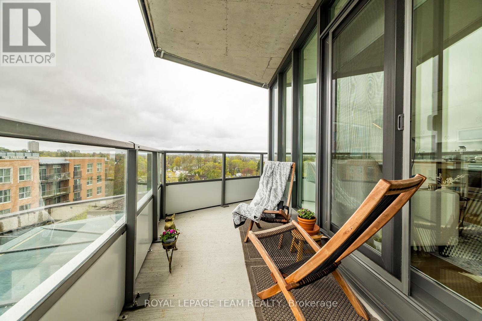 Photo 32 of 709 485 Richmond Road N, Ottawa ON