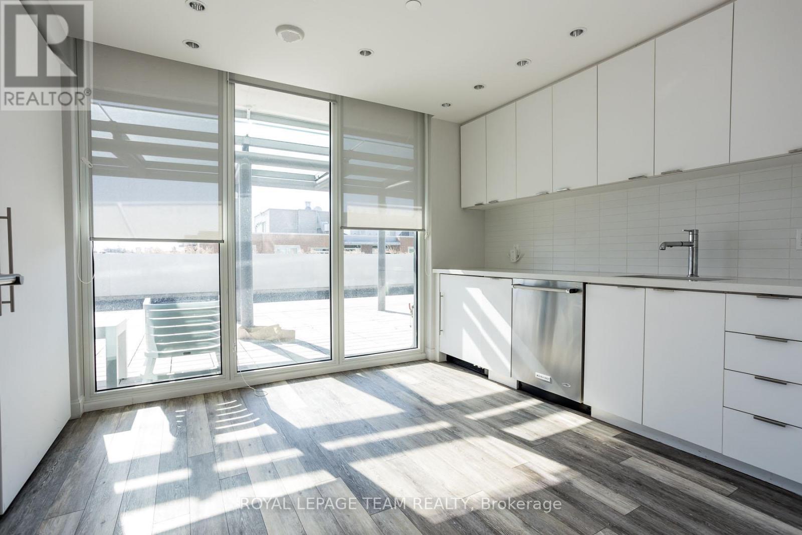 Photo 39 of 709 485 Richmond Road N, Ottawa ON