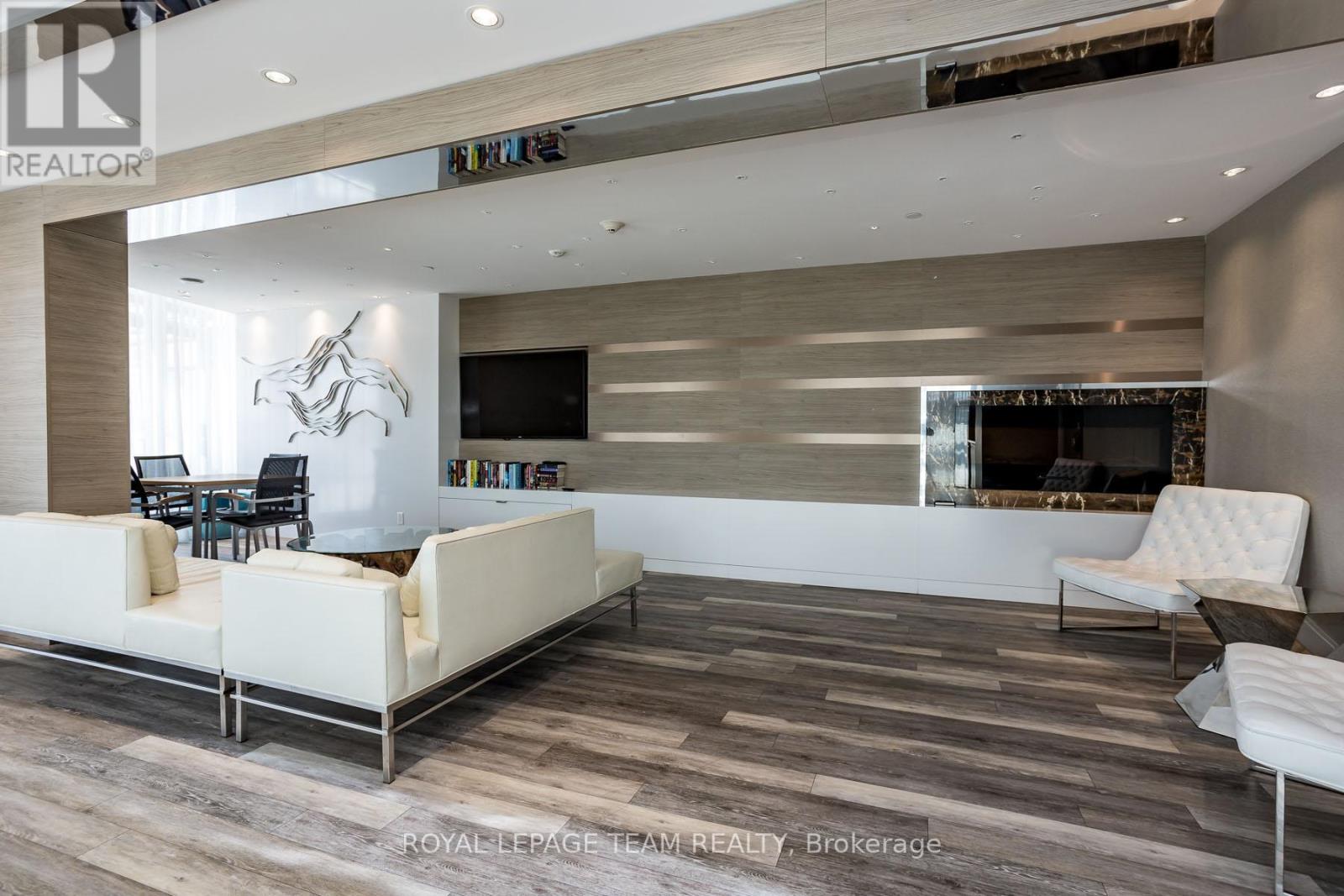 Photo 45 of 709 485 Richmond Road N, Ottawa ON
