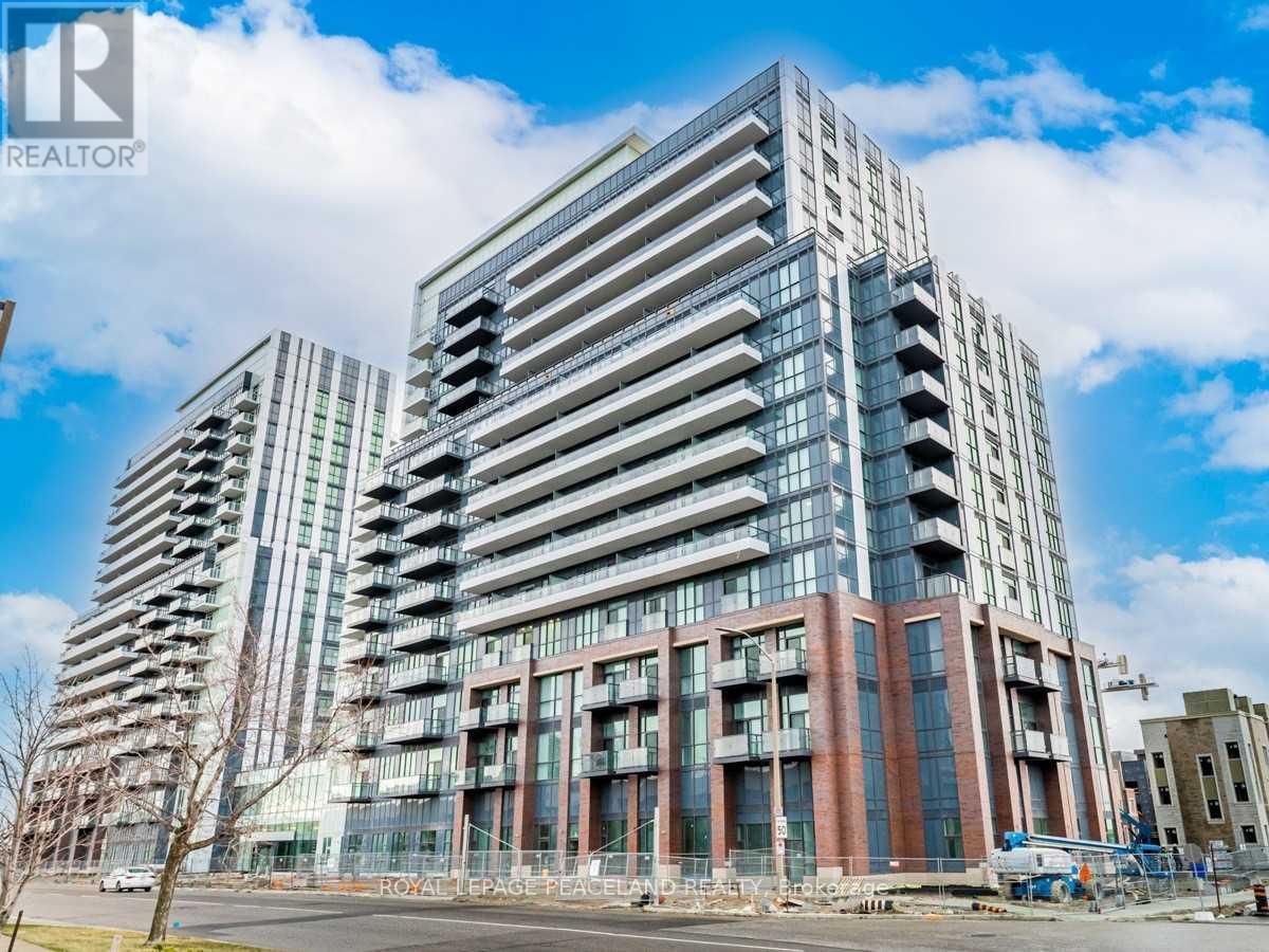 Photo 1 of 722 10 Honeycrisp Crescent, Vaughan ON