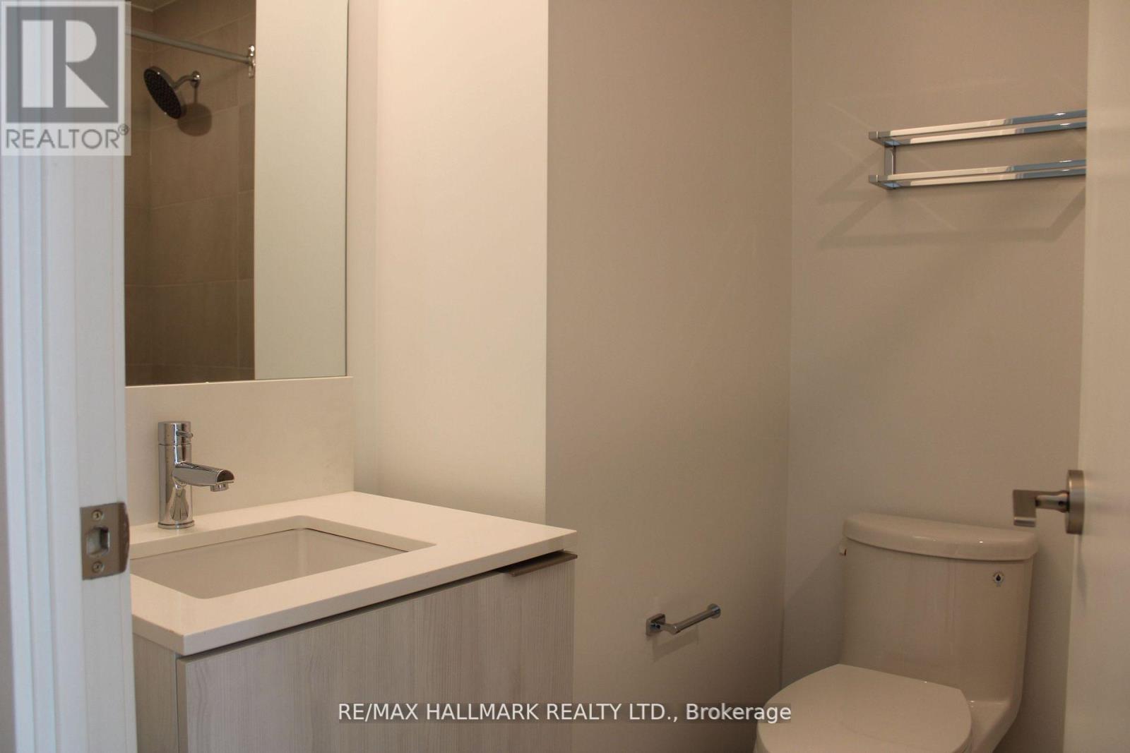 Photo 19 of 5008 1000 Portage Parkway, Vaughan ON