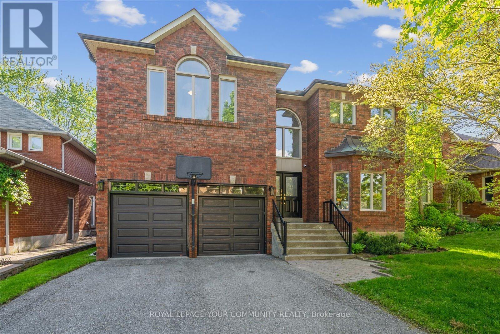 Photo 1 of 136 Markwood Lane, Vaughan ON