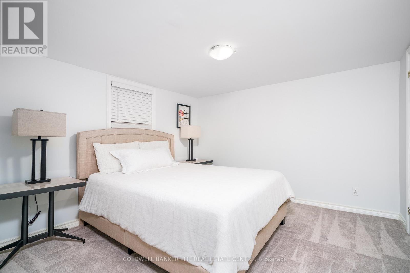 Photo 14 of 272 Avenue Road, Newmarket ON