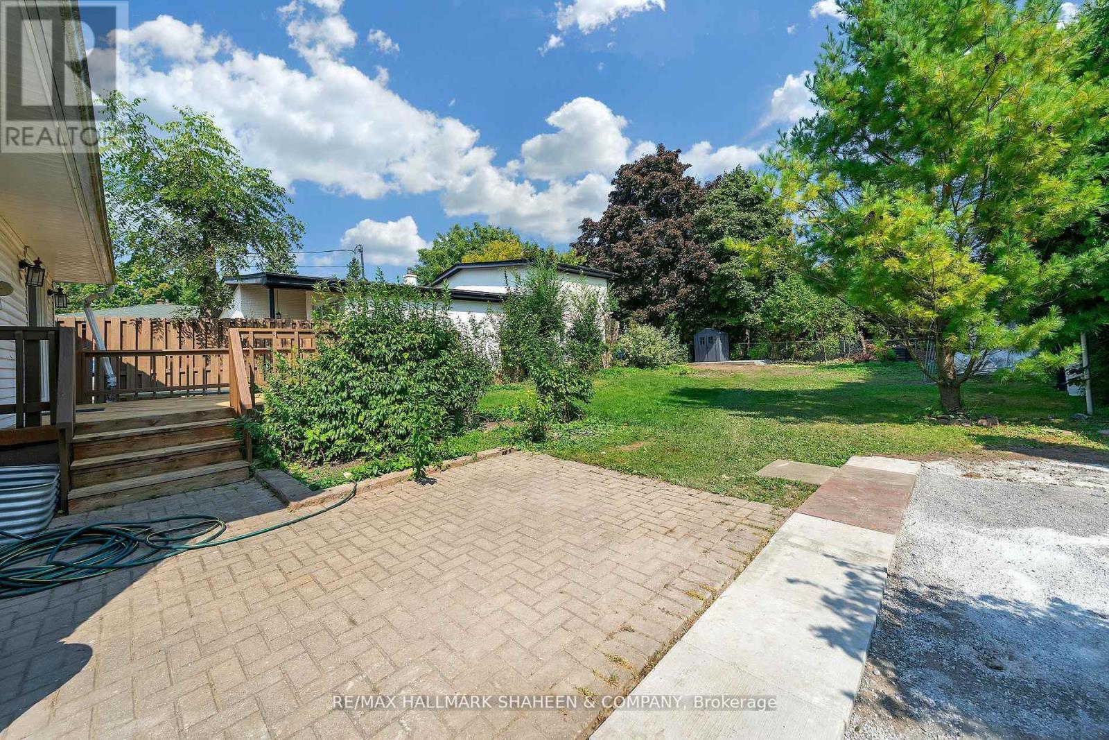 Photo 25 of 99 Lucas Street, Richmond Hill ON