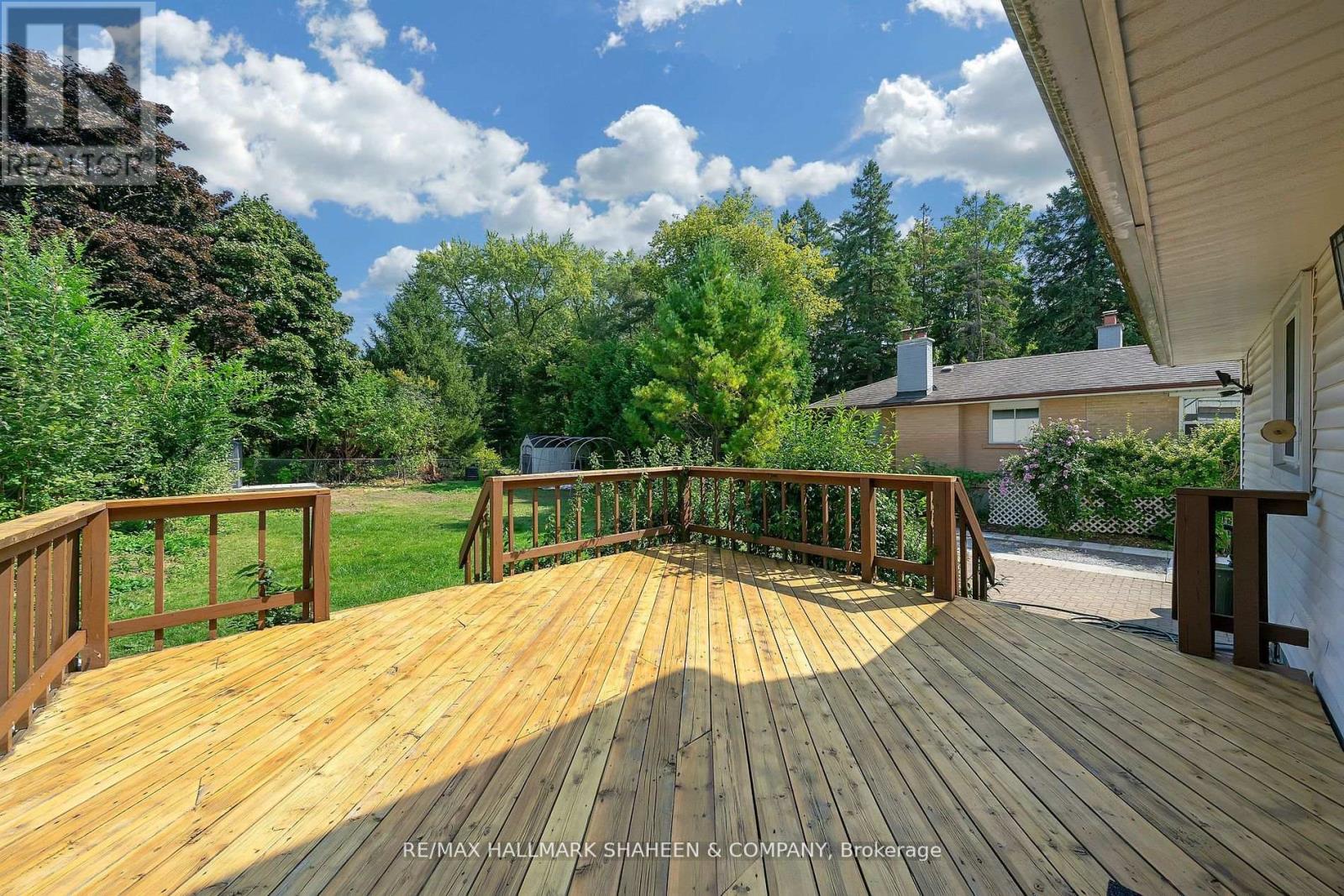 Photo 27 of 99 Lucas Street, Richmond Hill ON