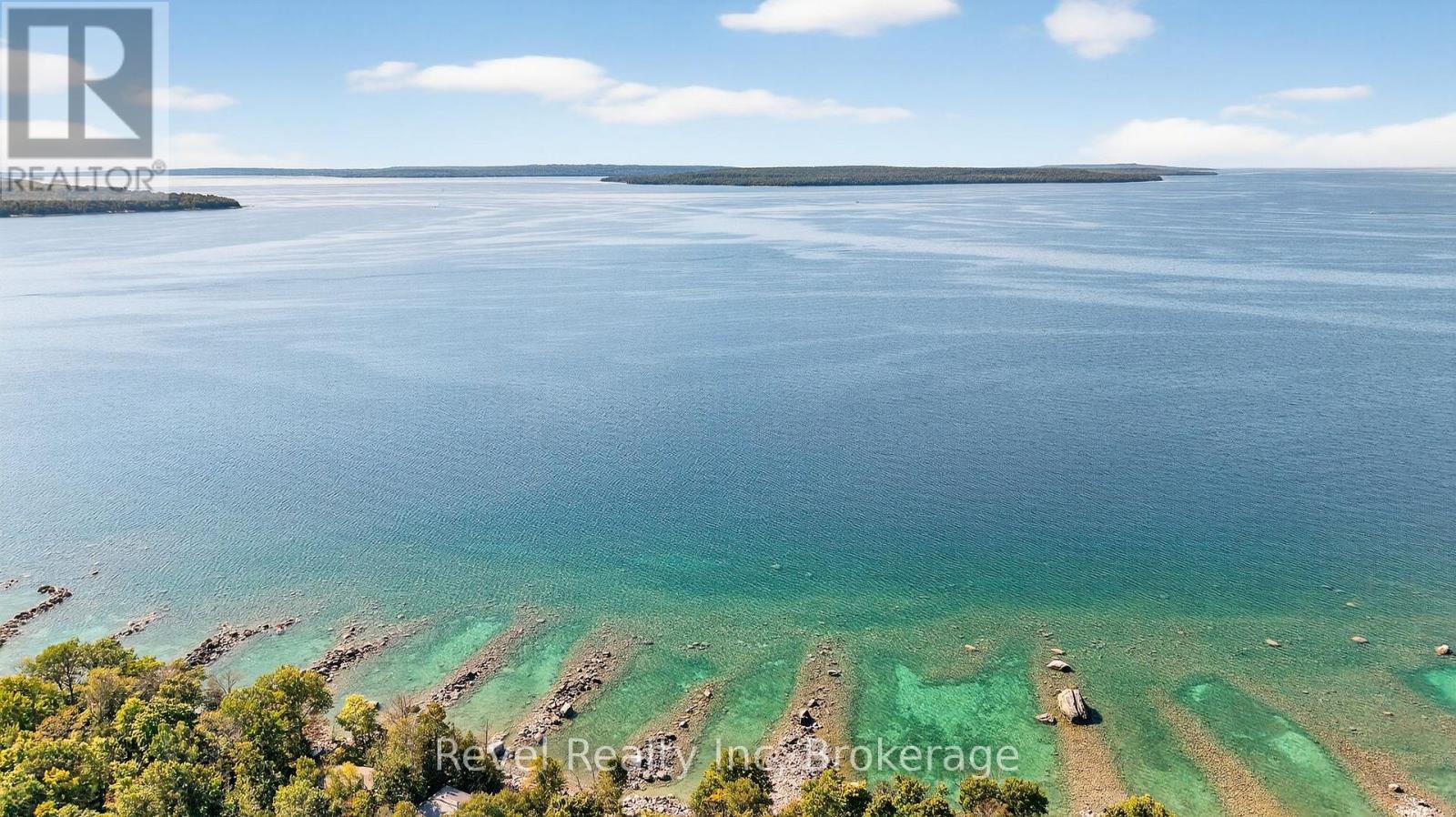 Photo 33 of 517 Silverbirch Drive, Tiny ON