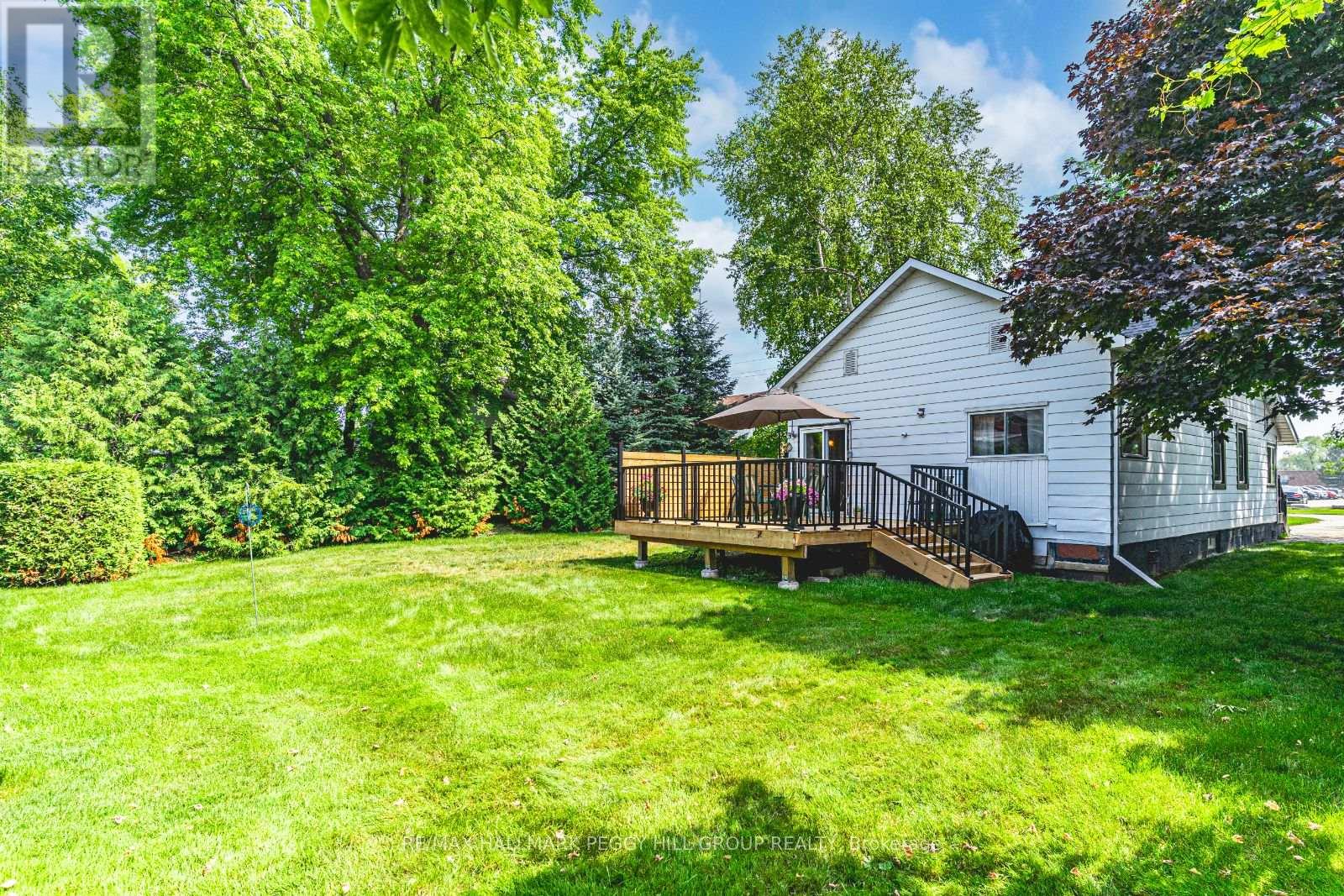 Photo 13 of 104 Moberly Street, Collingwood ON