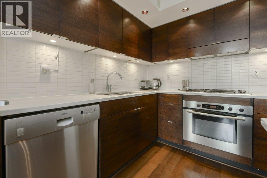 Photo 4 of 503 1055 Homer Street, Vancouver BC