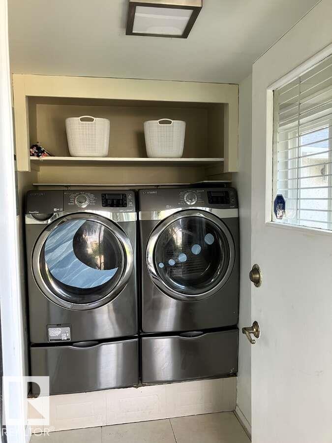 Photo 22 of 15212 86 Av Nw, Edmonton AB