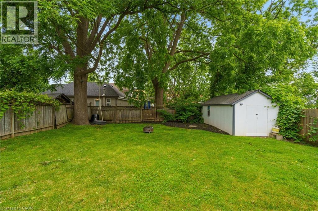Photo 38 of 23 Drummond Street, Brantford ON