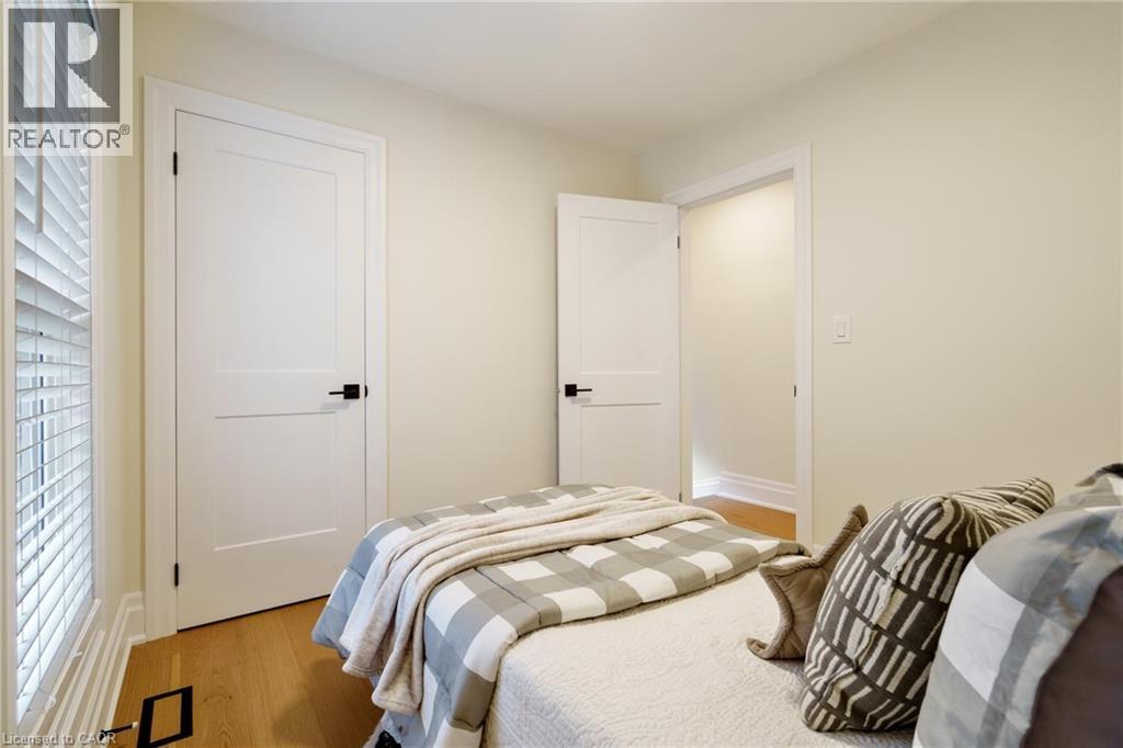Photo 24 of 23 Drummond Street, Brantford ON