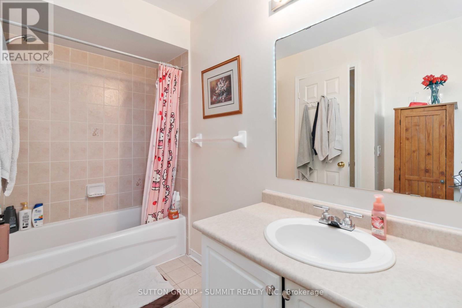 Photo 36 of 90 Twin Pine S, Brampton ON