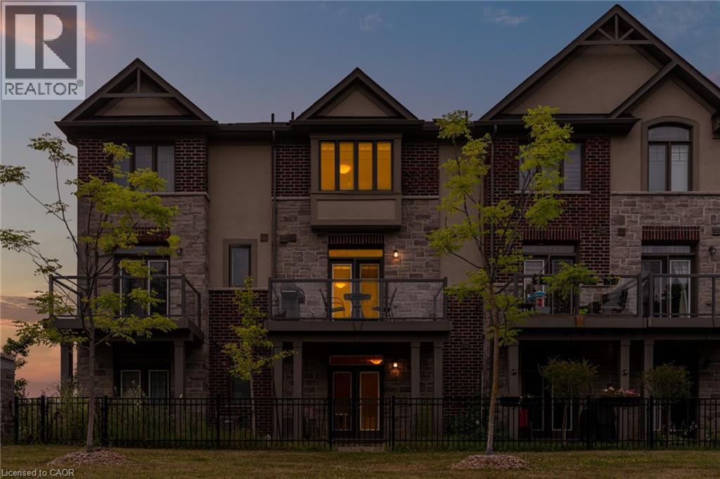 Photo 36 of 13 Pringle Lane, Ancaster ON