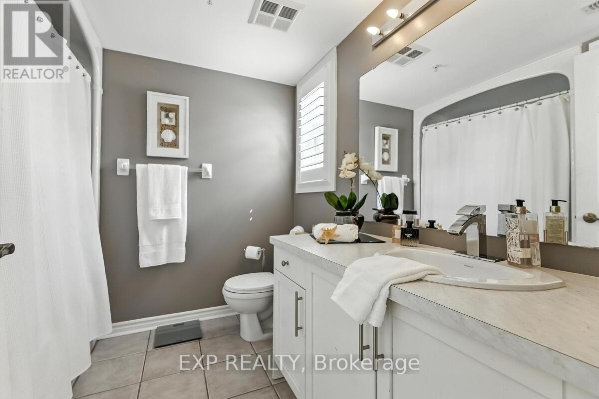 Photo 11 of 215 1421 Walkers Line, Burlington ON