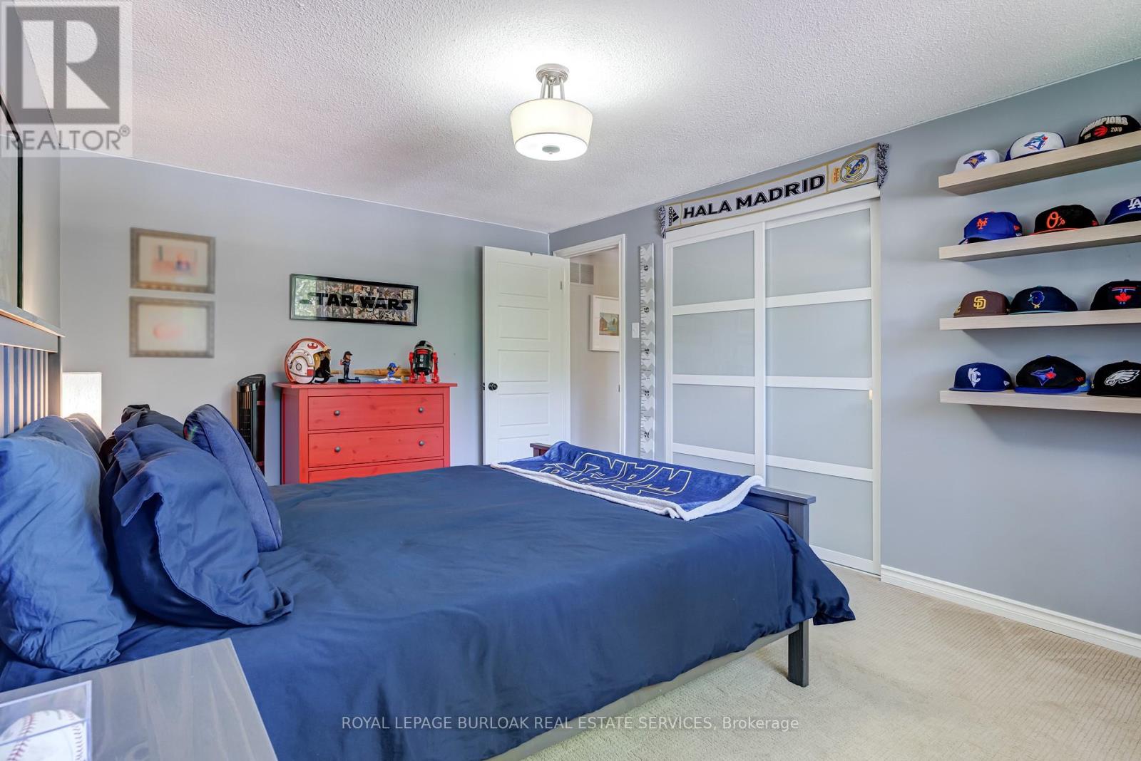 Photo 26 of 1807 Heather Hills Drive, Burlington ON