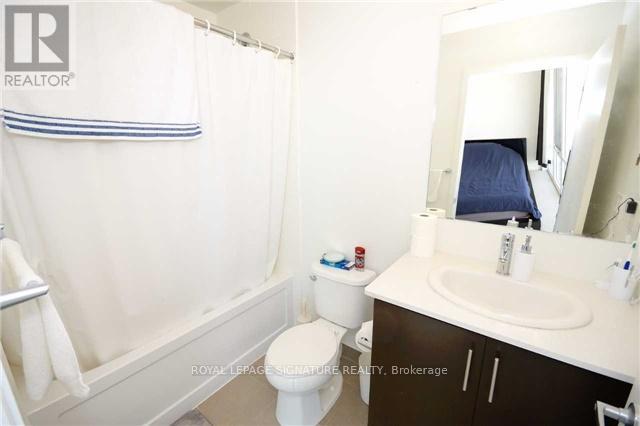 Photo 14 of 1911 360 Square One Drive, Mississauga ON