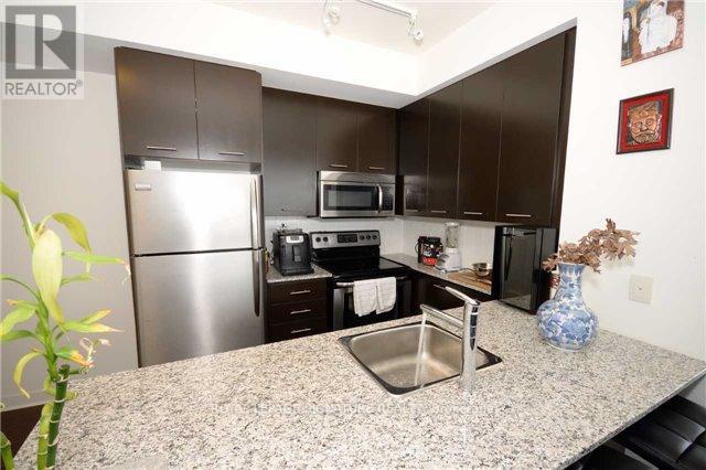 Photo 6 of 1911 360 Square One Drive, Mississauga ON