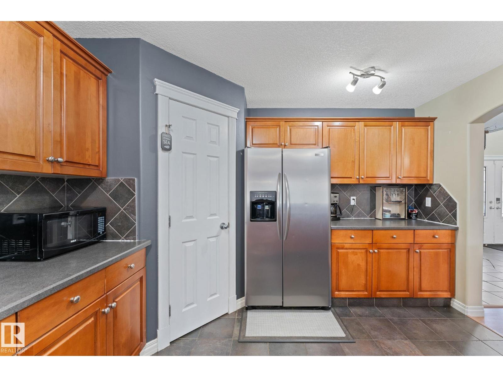Photo 17 of 7907 96 St, Morinville AB