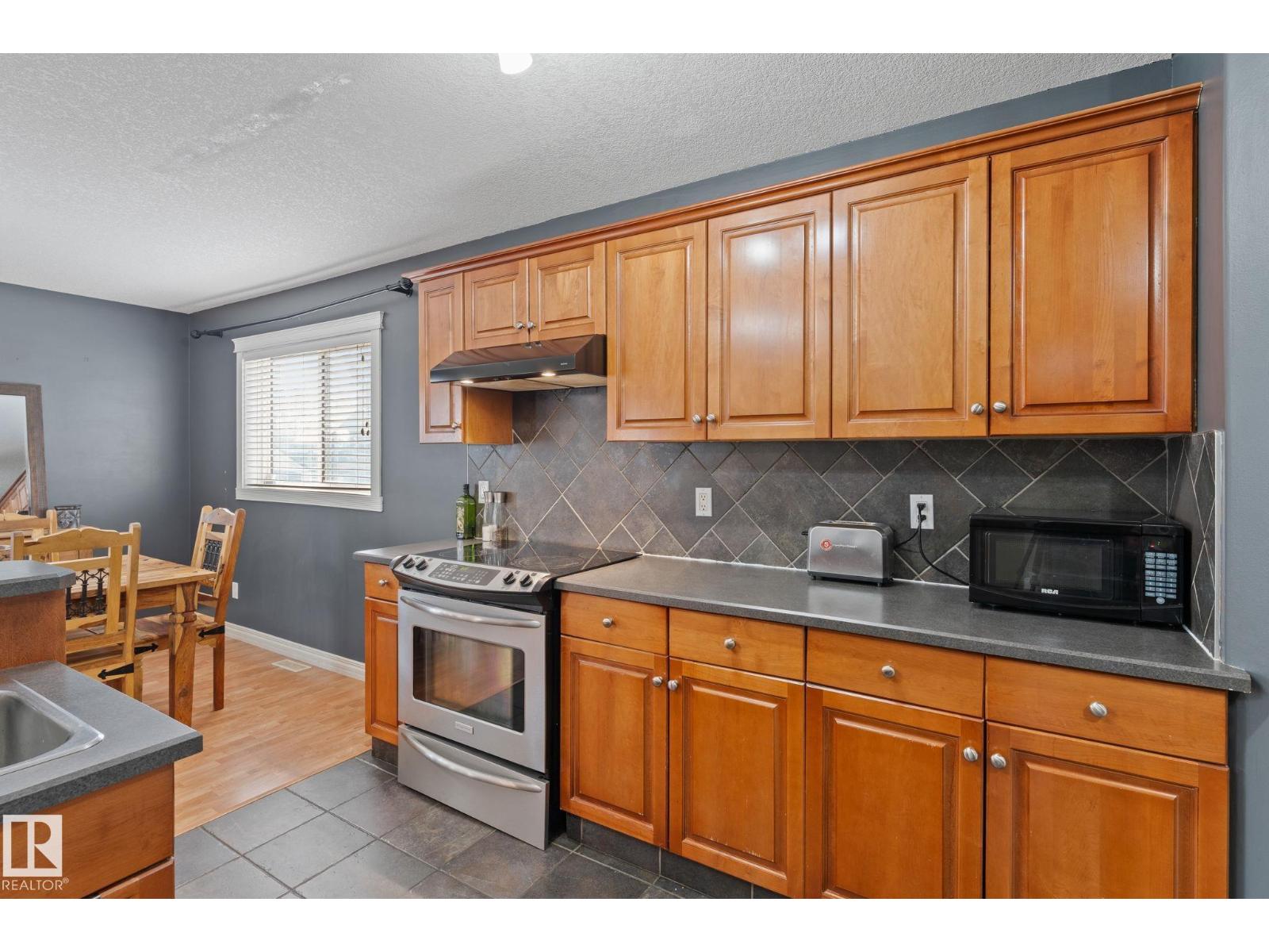 Photo 18 of 7907 96 St, Morinville AB