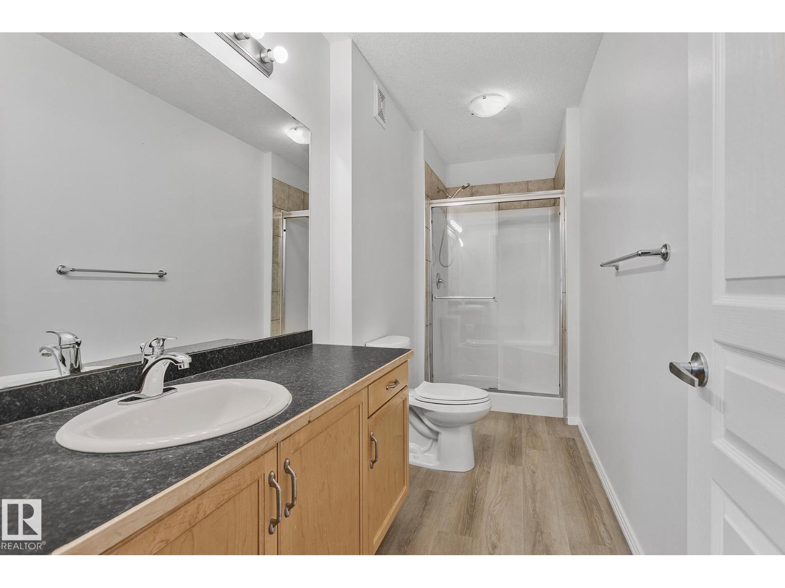 Photo 23 of 352 4827 104 A St Nw, Edmonton AB